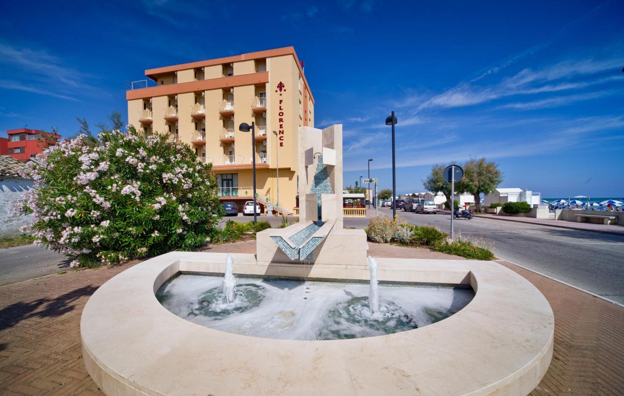 Hotel Florence Marotta Εξωτερικό φωτογραφία