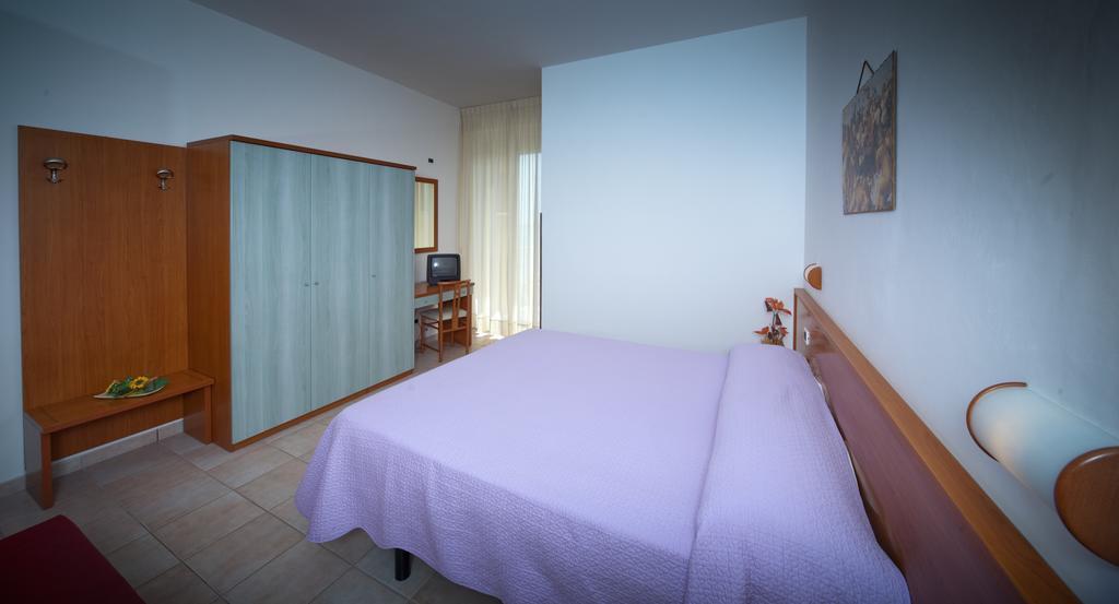Hotel Florence Marotta Εξωτερικό φωτογραφία