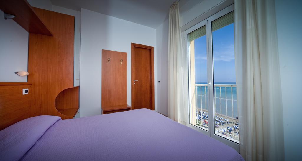 Hotel Florence Marotta Εξωτερικό φωτογραφία