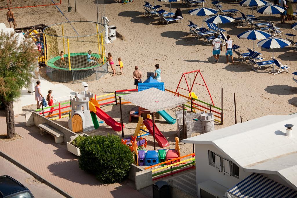 Hotel Florence Marotta Εξωτερικό φωτογραφία