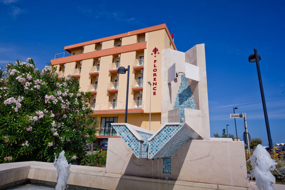 Hotel Florence Marotta Εξωτερικό φωτογραφία
