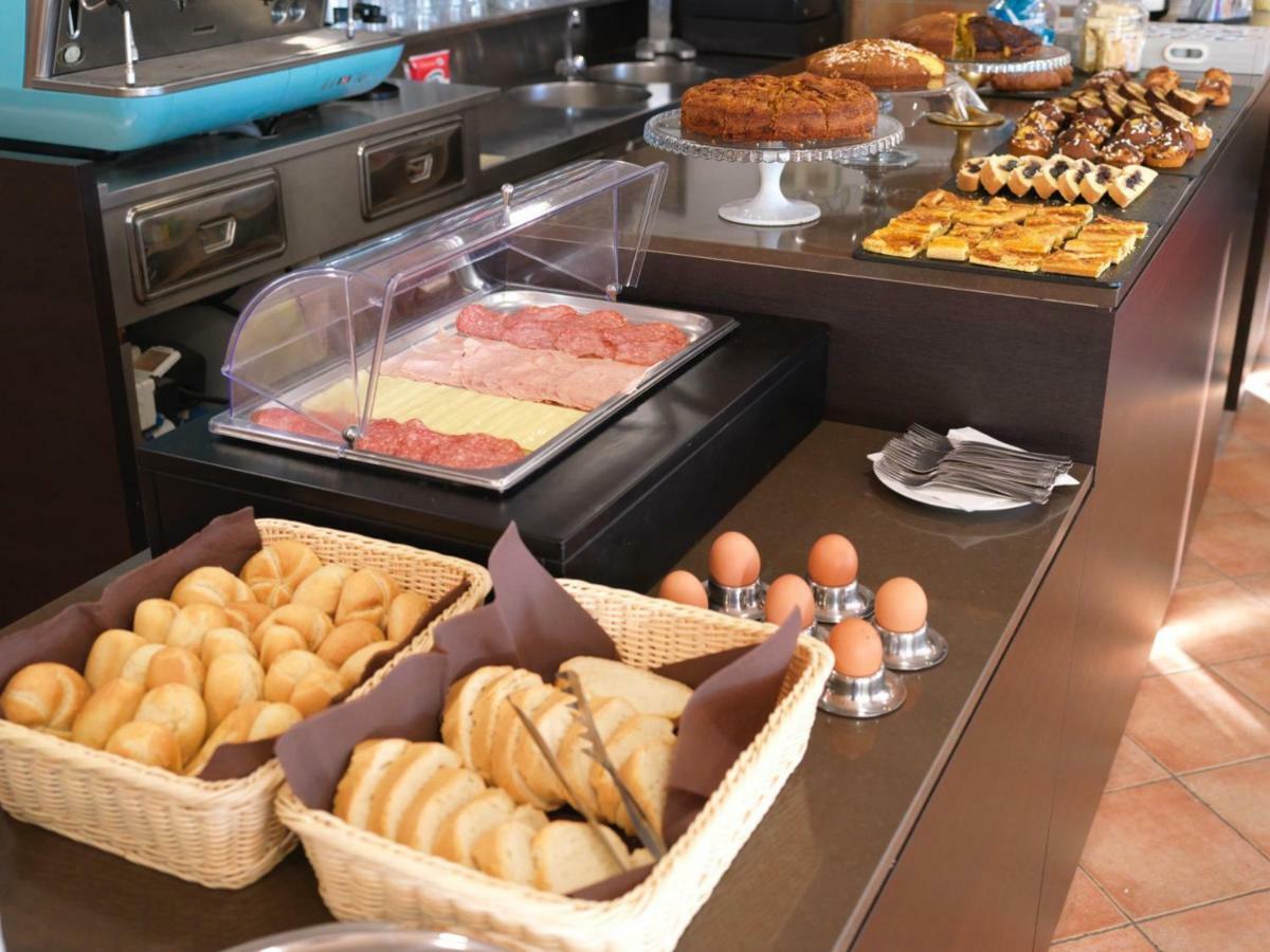 Hotel Florence Marotta Εξωτερικό φωτογραφία