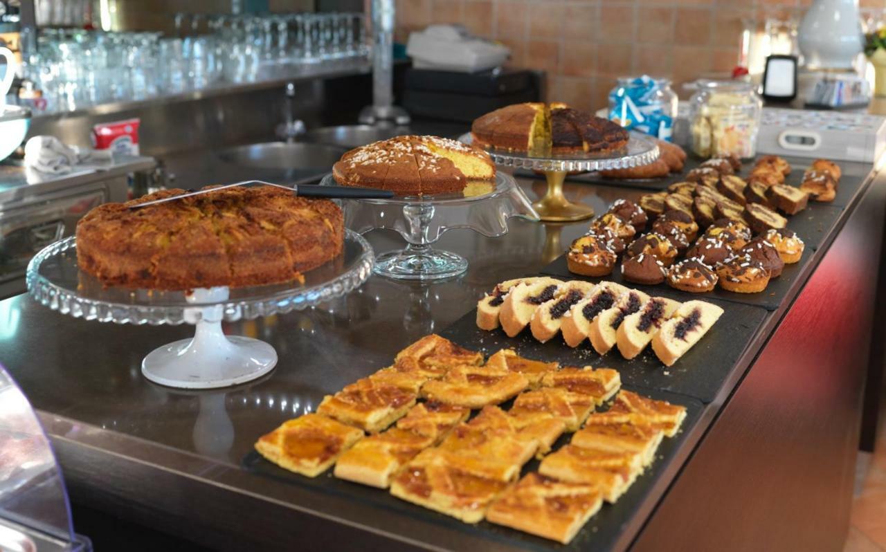 Hotel Florence Marotta Εξωτερικό φωτογραφία