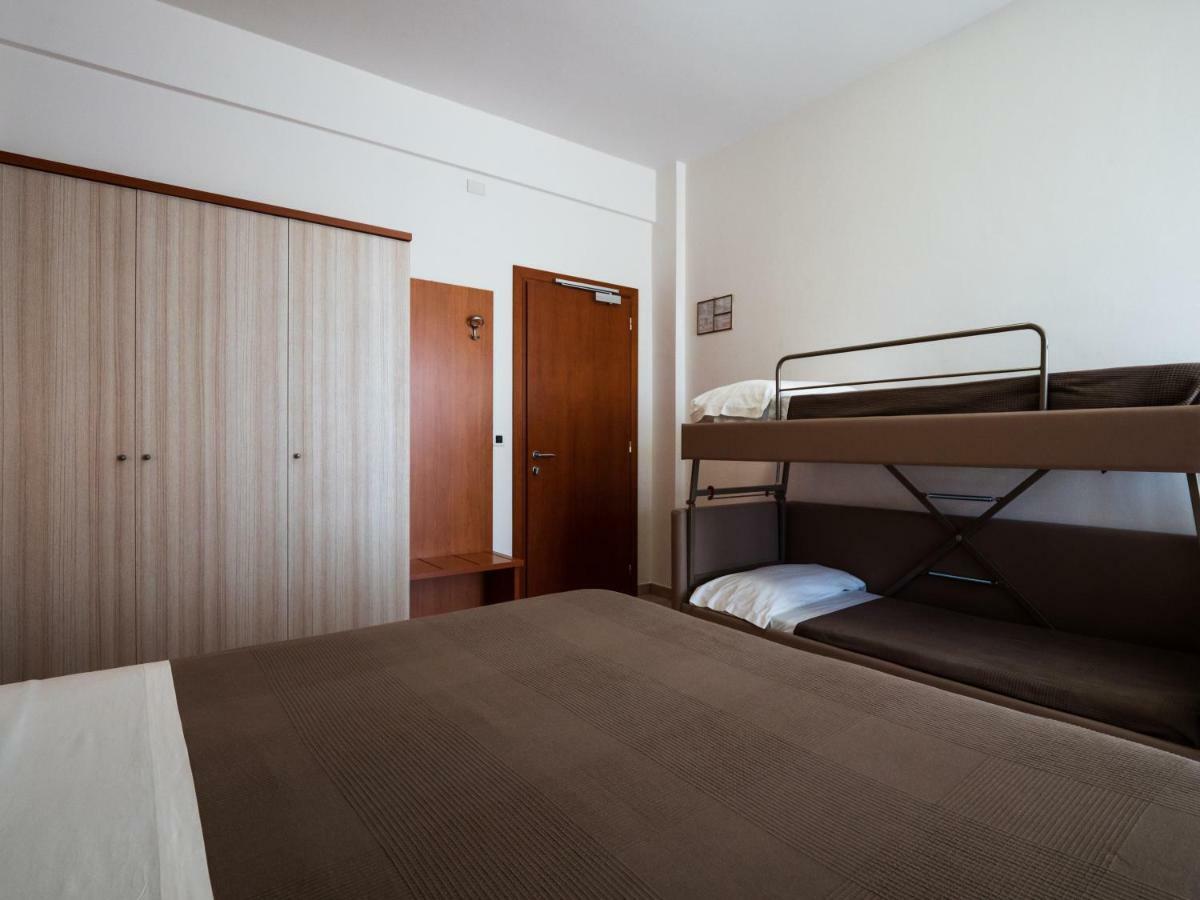 Hotel Florence Marotta Εξωτερικό φωτογραφία