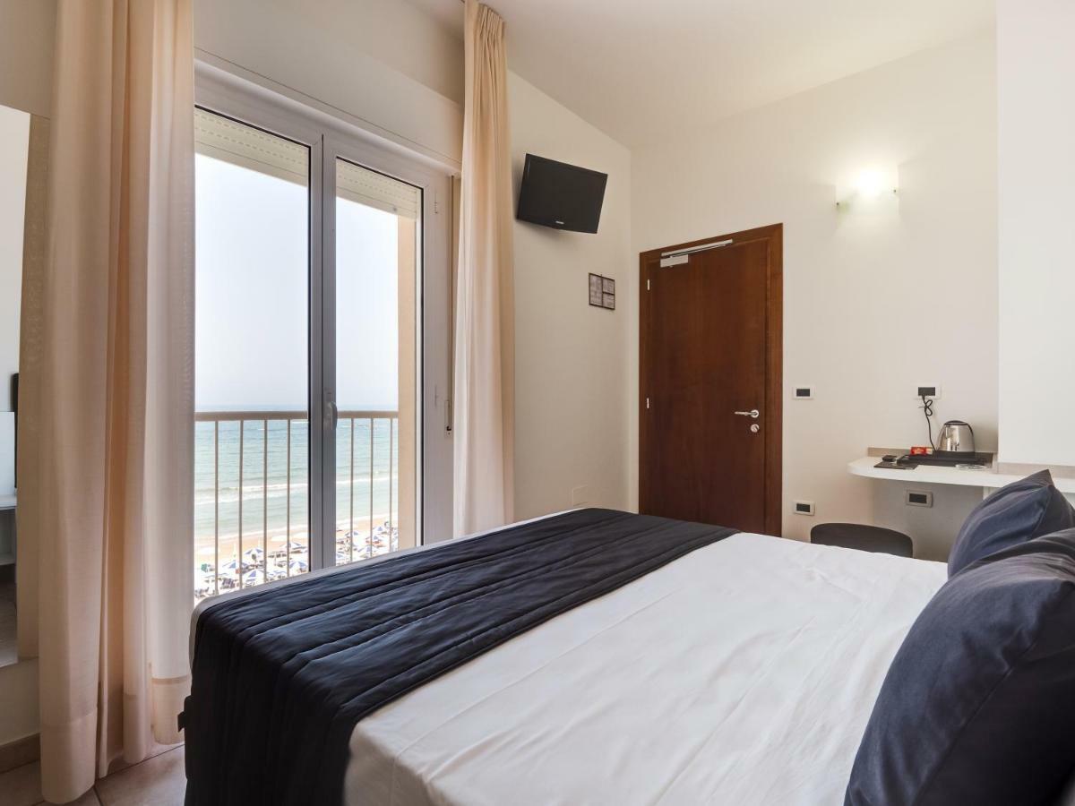 Hotel Florence Marotta Εξωτερικό φωτογραφία